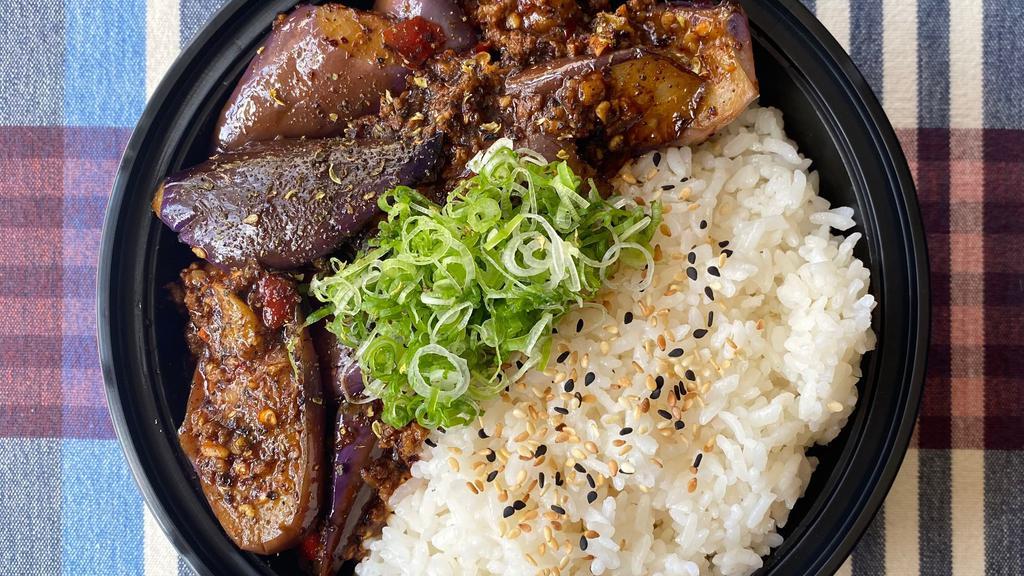 Special: Eggplant With Garlic Chili Sauce · Eggplant, beef, garlic, Sichuan peppercorn, soy sauce, chili sauce