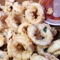 Fried Calamari With Sauce · 