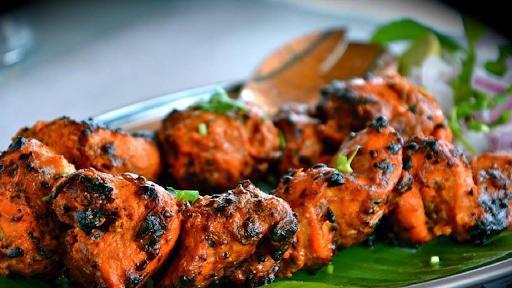 Seekh Kabab · Ground Lamb meat mixed with an array of spices Baked in clay oven on skewers.