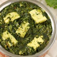 Saag Paneer Saagwala · Homemade cheese with spinach and ground spices.