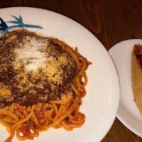 Spaghetti · With meat sauce, garlic bread.