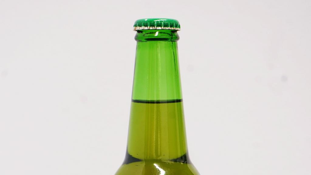 Refreshing Laziza · Green Apple Refreshing Laziza (11 oz)