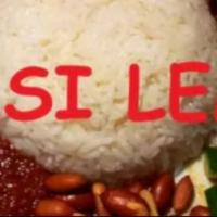 Nasi Lemak · Malaysian coconut milk rice w. sambal anchovy, curry chicken, achat & bolied egg.