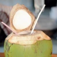 100% Raw Coconut Water · 