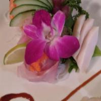 Sashimi Appetizer · 8pcs of Assorted Fish.