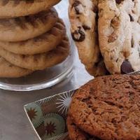 100Pk  Assorted Cookies · Assorted flavors choose up to 3