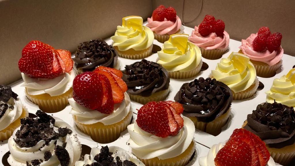 Regular Cupcakes (Half Dozen) · Choice Your Flavors Half Dozen Cupcakes
