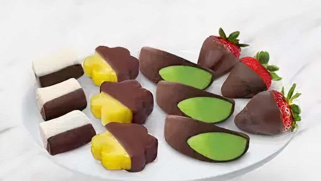 Chocolate Covered Mixed Fruit   · The best variety of our semisweet chocolate dipped fruit in one delicious box! In our Simply Dipped Mixed Fruit Box, you'll sample four of our most popular chocolate covered fruit types: strawberries, apples, pineapple daisies and bananas. Each piece is always freshly dipped-to-order by a Fruit Expert for you to enjoy!