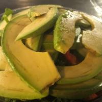 Mixed Salad With Avocado · 