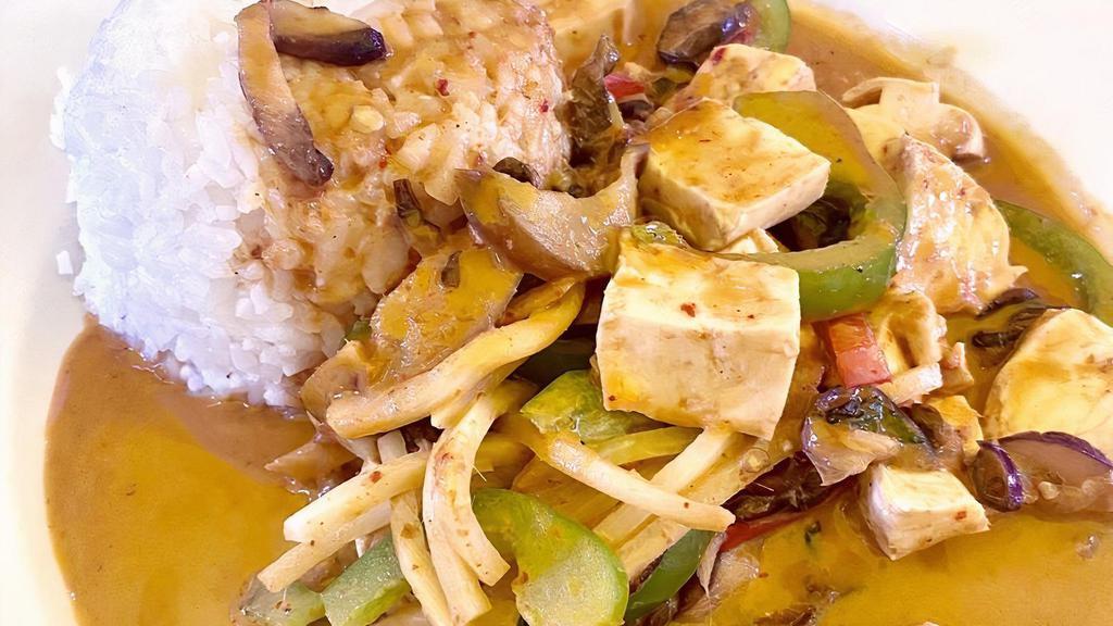 Red Curry (Dinner) · Eggplant, bamboo shoots, shiitake mushroom, chili pepper, bell pepper, and fresh Thai basil over brown or Japanese rice.