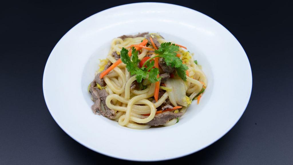 Beef Yaki Udon · Stir-fried Japanese udon noodle with beef.