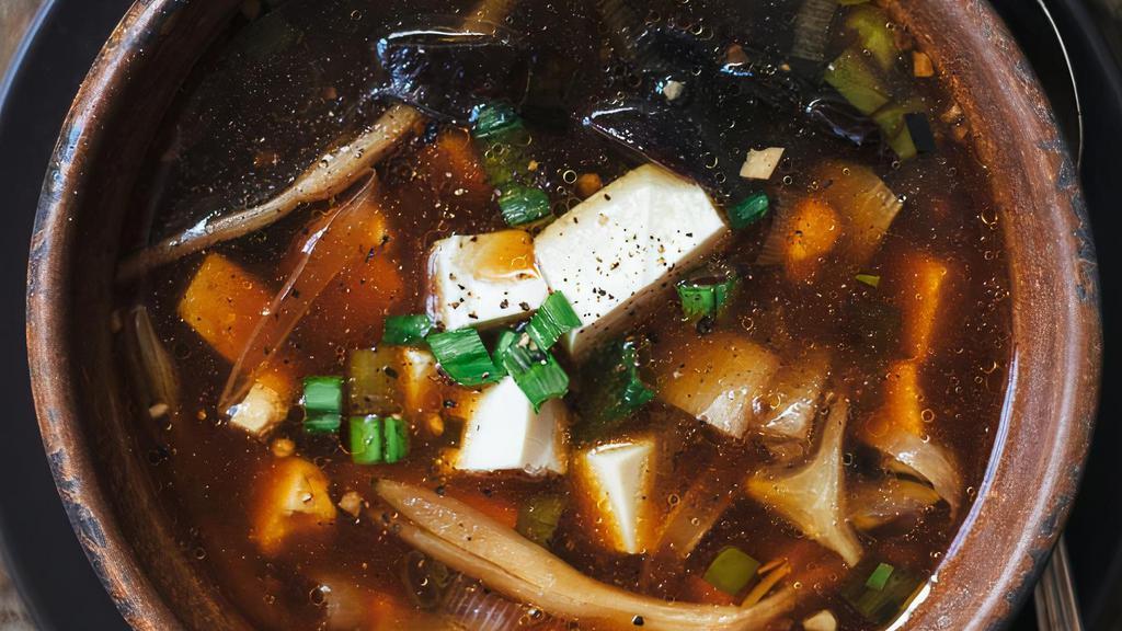 Tofu Vegetable Soup 豆腐蔬菜汤 · tofu & Mixed vegetables in soup（豆腐混合蔬菜汤）