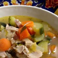 Chicken Vegetables  鸡肉蔬菜汤 · chicken w. vegetables in soup
鸡肉和蔬菜汤