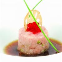 Yellowtail Tartare 黄尾鱼塔塔 · Yellowtail served with quail egg and chef special sauce. （秘制酱汁和蛋黄搭配黄尾鱼肉）