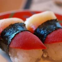 Red Clam 2Pcs 北极贝2片 · RTed Clam Sushi/ Sashimi （北极贝寿司或刺身）