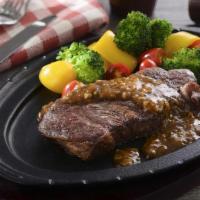 Japanese Curry Steak 日式咖喱牛排 · 8 oz. steak served with special curry sauce. （8oz 牛排 搭配特制咖喱酱汁）