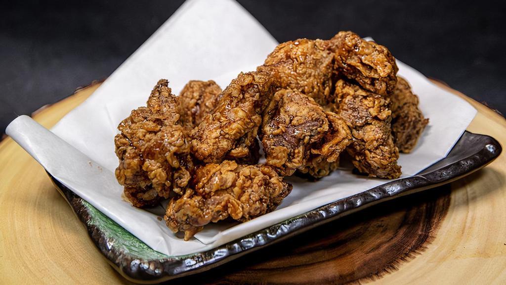 Crispy Chicken Bites · Bell & Evans boneless chicken fried up and marinated in our original house brine. Tossed with our special blend of spices.