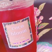 Hibiscus Rosehip Mamaki Mint Iced Tea · Local, organic, and caffeine free hibiscus rosehip mamaki mint tea with our homemade strawbe...