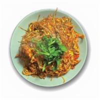 꽃게찜 Kkochge Jjim 海蟹蒸 · Braised  crab w/special chef’s homemade hot sauce, mixed veggie, bean sprout in wok