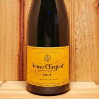 Veuve Clicquot Ponsardin - Champagne, France | 750Ml · Complex aromas of bright and beautiful ripe fruit, poached pear, grated ginger, and light cr...