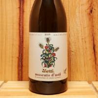 Vietti Moscato D'Ast - Piedmont, Italy - Moscato | 750Ml · This Moscato d'Asti has intense aromas of peaches, rose petals, and ginger. On the palate, i...