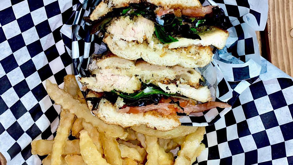 Chicken Grill Sandwish  · chicken grill, mayo, tomato, lettuce , mayo with fries