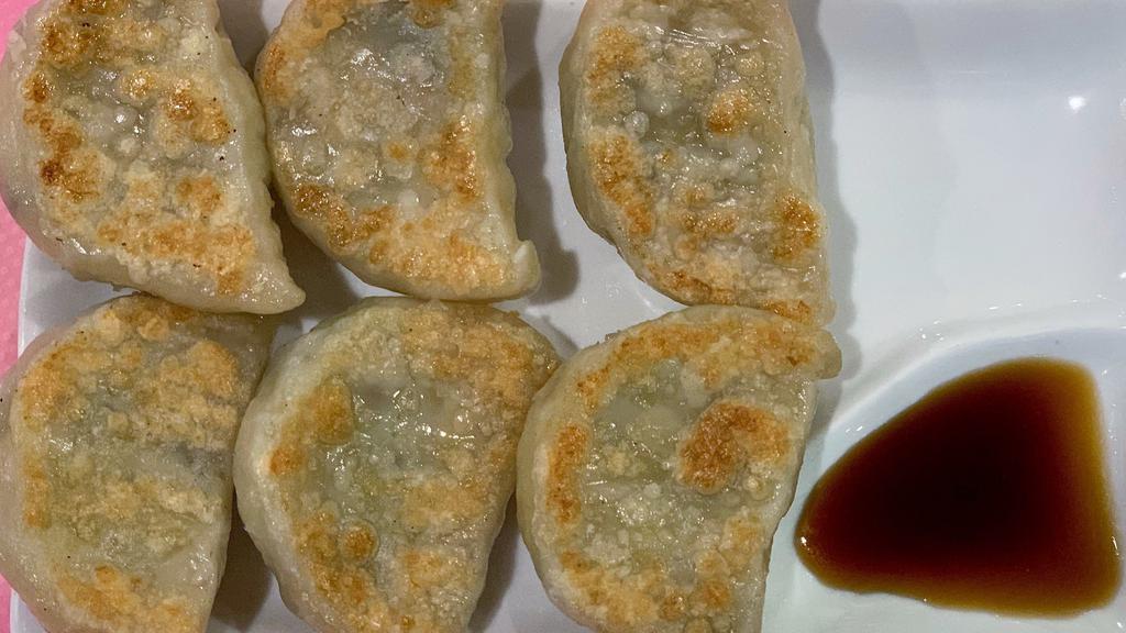 Pan Fried Dumplings · Six pieces