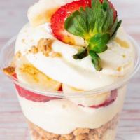 Straw'Bana Crunch · Try our infamous vanilla pudding layered with strawberries, bananas and oatmeal-cinammon cru...