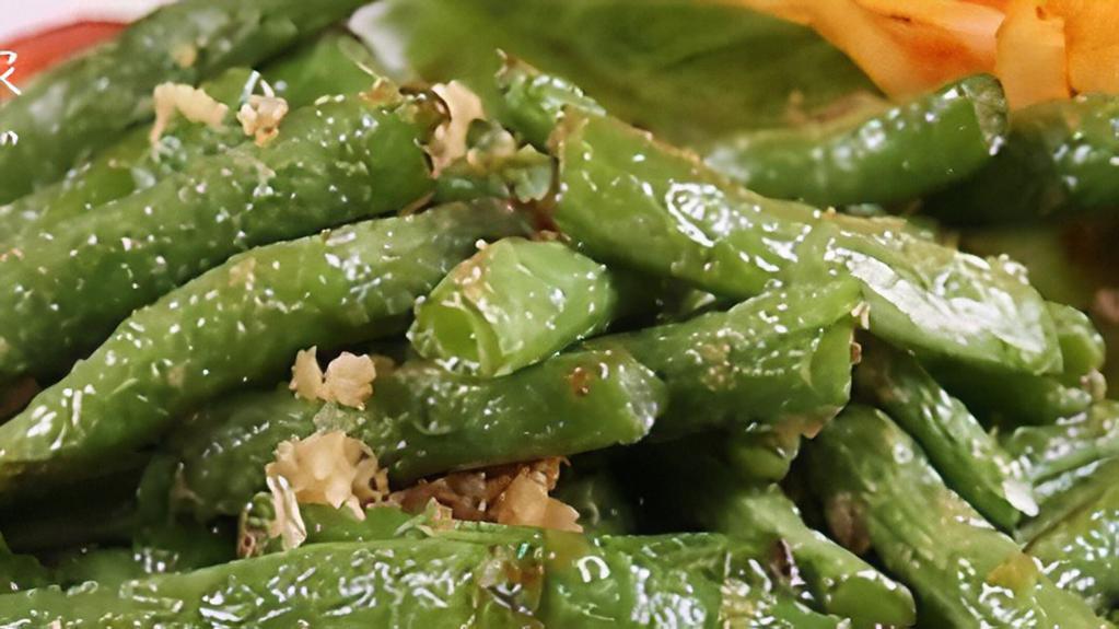 Sauteed String Bean · Quart. Served with white rice.