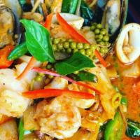 Hot Ocean · Sauteed shrimp, squid, tilapia, scallion, zucchini, bell pepper, string bean in spicy sauce....