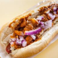 Southern Comfort · With coleslaw, chili and raw onions.