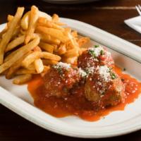 Veal And Beef Meatballs With Tomato Sauce & Fries · 