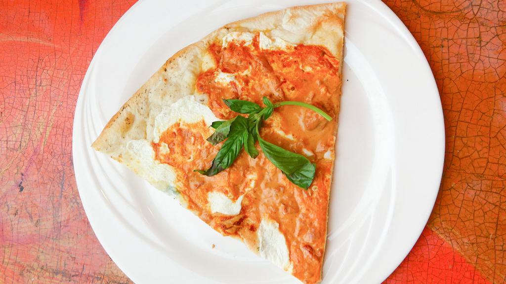 Cheese Tortellini & Vodka Sauce Pizza Slice · 