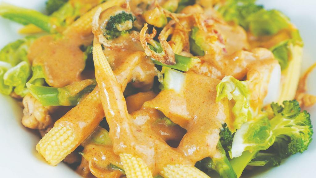 Pra Ram Long Song · Sauteed protein with broccoli, Asian greens, baby corn, and peanut sauce. Served with Jasmine rice.