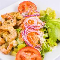 Ensalada De Camarones · Shrimp Salad