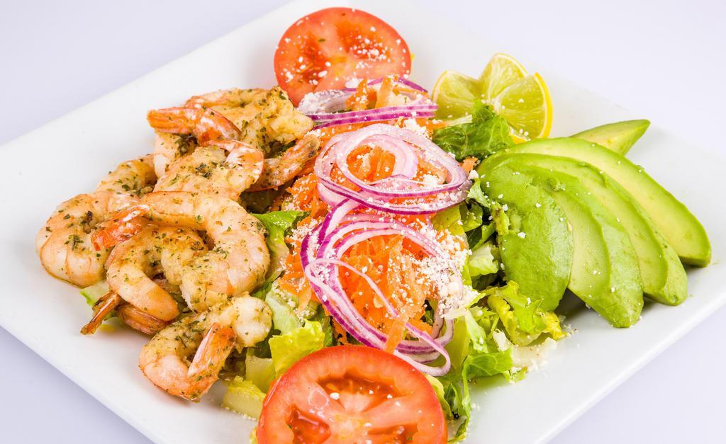 Ensalada De Camarones · Shrimp Salad