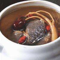 Ginseng Black Bone Turtle Soup (For 1 Person) 人参乌鸡甲鱼汤（盅） · 