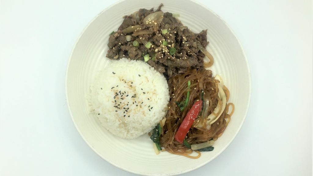 Beef Rice Plate 불고기 덥밥 · White Rice, Marinated thin sliced Rib eye beef, Korean glass noodle