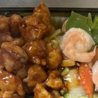 S 6.Dragon & Phoenix · General tso's chicken, shrimp with mixed vegetable.