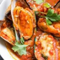 Mussels Marinara · Mussels Marinara or white sauce.