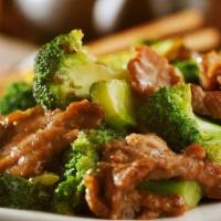 Beef With Vegetables In Oyster Sauce Over Chow Fun · 