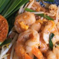 Pad Thai Lunch Special · Rice noodles, bean sprouts, scallions, red onion, egg and peanuts. Gluten-free.
