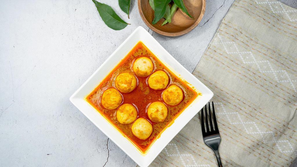 Curry Fish Balls  咖喱鱼丸  · Spicy. Fishballs in Pappa's curry sauce.