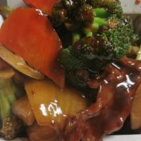 Beef With Mixed Veg杂菜牛 · 