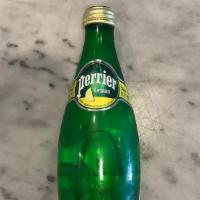 Perrier Lemon Carbonated Mineral Water · 330 ml (11.15 fl oz)