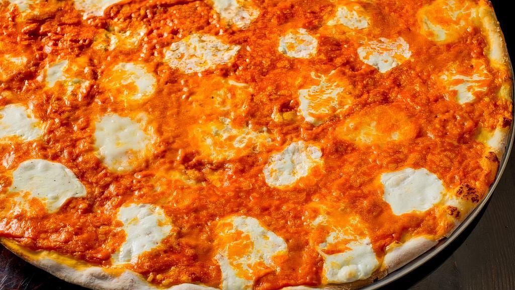 Large Vodka Pizza · vodka sauce / fresh mozzarella