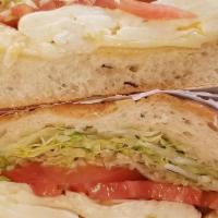 Pesto Chicken Sandwich · 