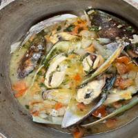 Mejillones · New Zealand mussels slightly sautéed with garlic, chopped onions, tomatoes, cilantro, jalape...