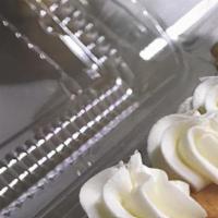 Vanilla Vanilla Cupcakes. · Delicious vanilla batter and vanilla Frosting cupcake.