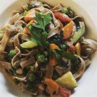 Fettuccine Integrali Vegertariane · HOMEMADE Whole Wheat Pasta With Mixed Vegetable.
